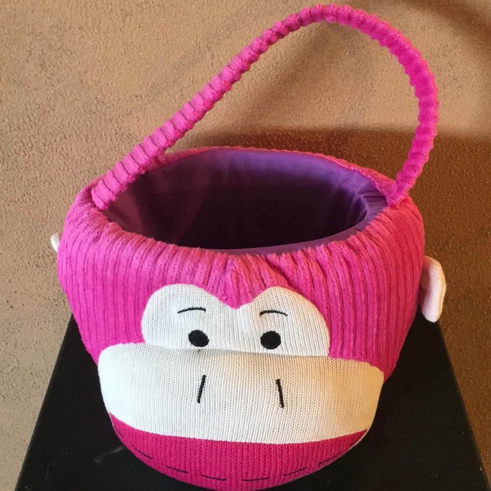 Monkey sock Easter, Halloween Decor Basket NWOT🐵 - Picture 1 of 3